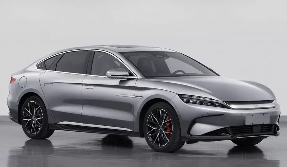 BYD Han é registrado no Brasil com novo visual, mas clientes vão receber modelo anterior