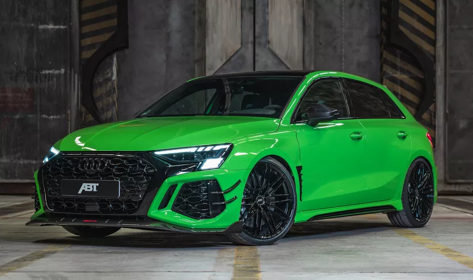Audi RS 3 Sportback vai a 500 cv e pode atingir 300 km/h com preparação da ABT