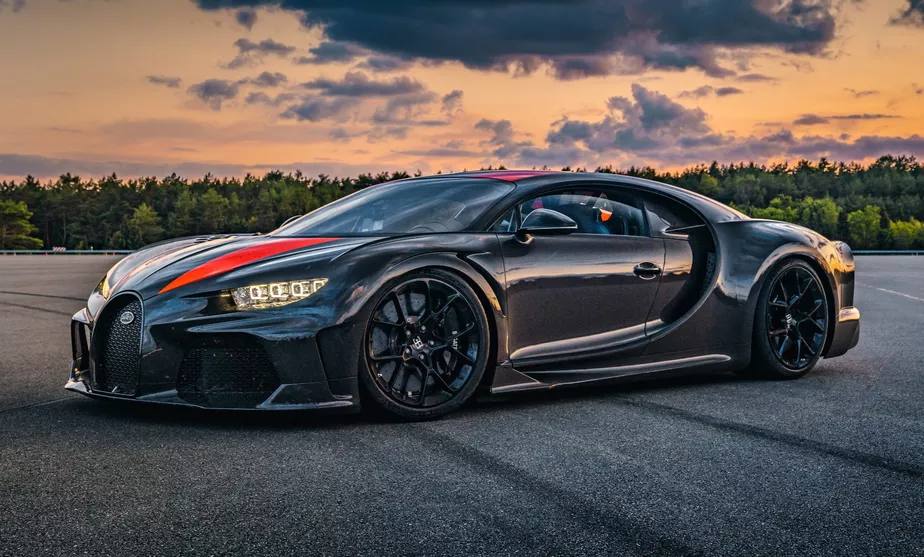 Bugatti entrega último Chiron SS 300+ e encerra produção de um dos carros mais rápidos do mundo