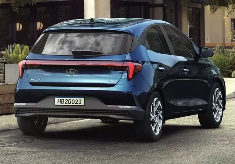 Novo Hyundai HB20 2023 aparece oficialmente com frente de Polo e lanterna de Tucson