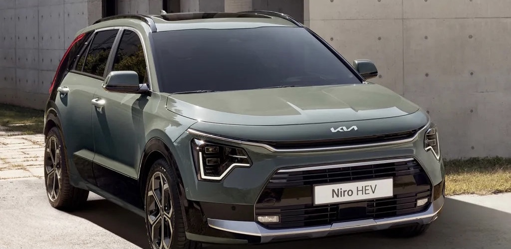 O Kia Niro chegará ao mercado brasileiro em duas versões