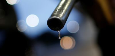 Brasil é um dos países com maior queda nos preços da gasolina
