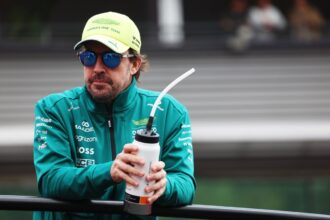 Alonso diz que futuro na F1 depende mais de sua diversão do que da Aston Martin