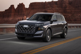 Audi lança Q9: gigante de 7 lugares desafia BMW X7 e Mercedes GLS