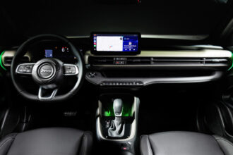 Concessionárias abrem cadastros para interessados no Jeep Avenger