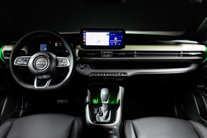 Concessionárias abrem cadastros para interessados no Jeep Avenger