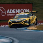 Di Mauro domina sprint da Stock Car no Velocitta e vence com folga