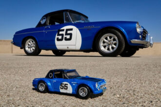 Dono vende Datsun Sports 2000 que inspirou Hot Wheels por US$10 mil