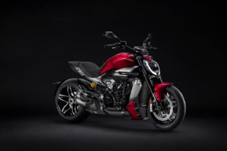 Ducati XDiavel V4 é lançada no Brasil com motor inspirado na MotoGP