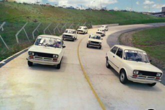 Fiat 147 celebra 50 anos e transformou os carros a álcool