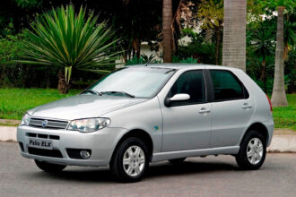 Fiat celebra 50 anos no Brasil com Fastback e Toro especiais