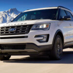 Ford anuncia 57º recall de 2026, convocando 288 mil SUVs Explorer para reparo