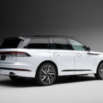 Ford convoca recall de 79.579 Explorer e Aviator por bancos que reclinam