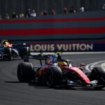 Hamilton critica punição de cinco segundos após perder posições na Hungria