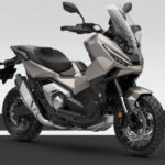 Honda lança X-ADV 2027 na Europa com nova cor 'Mat Deep Mud Gray'