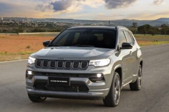 Jeep Compass 2027 ganha motor 1.3 turbo e híbrido leve 48V