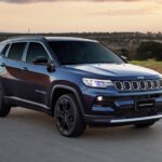 Jeep Compass reduz R$27.000 na versão Sport por tempo limitado