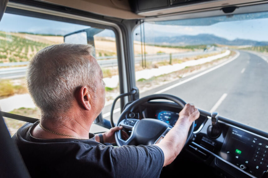 Mais Motoristas atinge 138,6 mil inscrições e amplia oferta de CNH grátis
