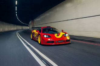 McLaren F1 GTR de Nick Mason é arrematado por US$ 35 milhões
