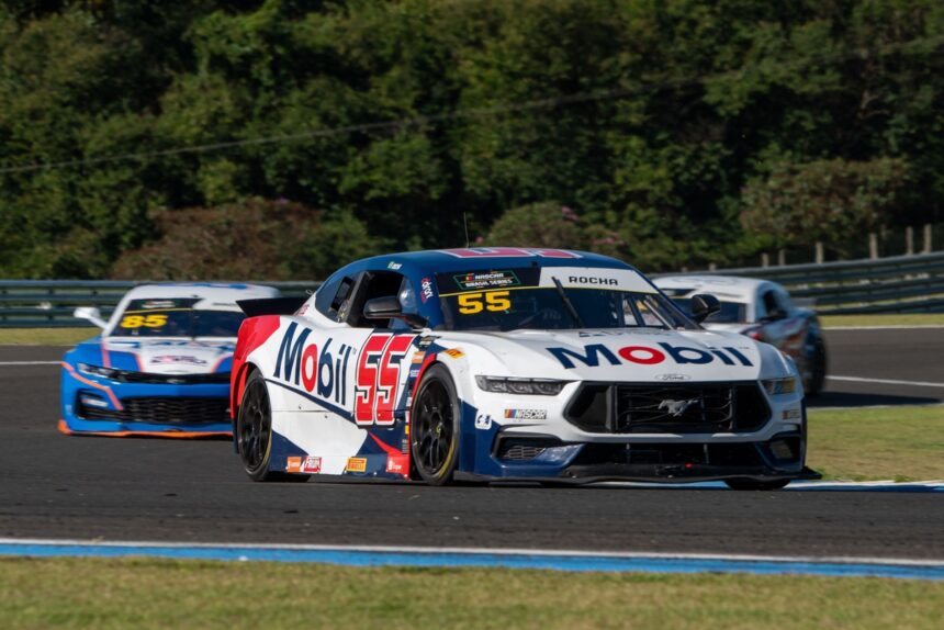Murilo Rocha mira manter liderança do Rookie em estreia do Mustang em Cuiabá