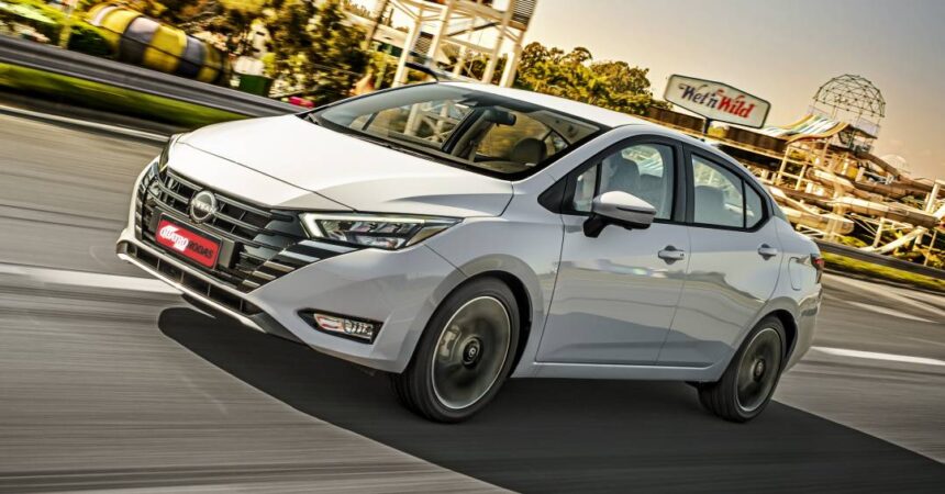 Nissan lança Versa 2027 no Brasil com preços altos e visual antigo