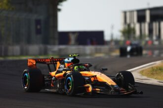 Norris domina GP da Hungria e derrota Verstappen por 15s