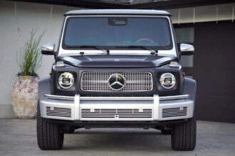 Personalização de Mercedes Classe G provoca queda de preço em leilão