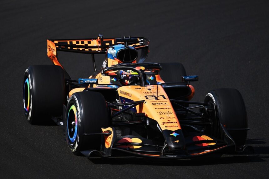 Piastri acusa Sainz após toque que o tirou da pista no GP da Hungria