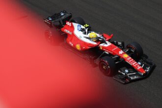 Piastri critica Hamilton após bloqueio de volta rápida na classificação