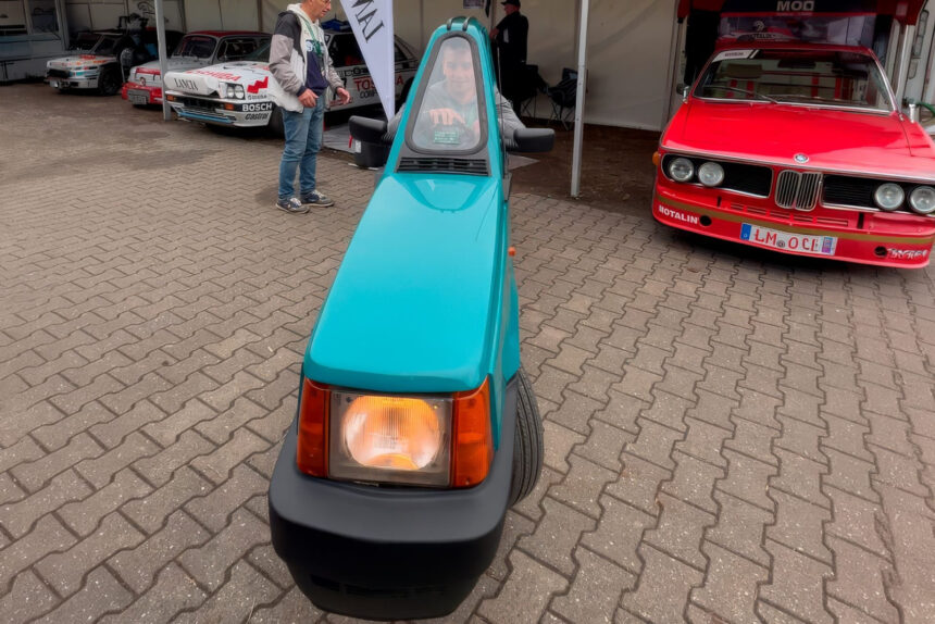 Técnico transforma Fiat Panda em microcarro de apenas 50 cm de largura