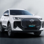 Tiggo 7 PHEV recebe corte de R$ 10.000 e passa a custar R$ 209.990