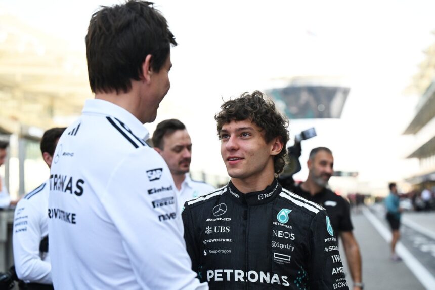 Toto Wolff escolhe Kimi Antonelli como sucessor de Hamilton na Mercedes