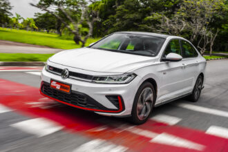 Volkswagen Jetta GLI tem preço reduzido e parte de R$ 258.490 no Brasil