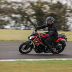 Bajaj bate recorde e emplaca 3.371 motos em julho no Brasil