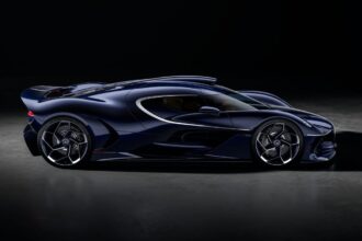 Bugatti revela Destrier: hipercarro de 1.600 cv com design impactante