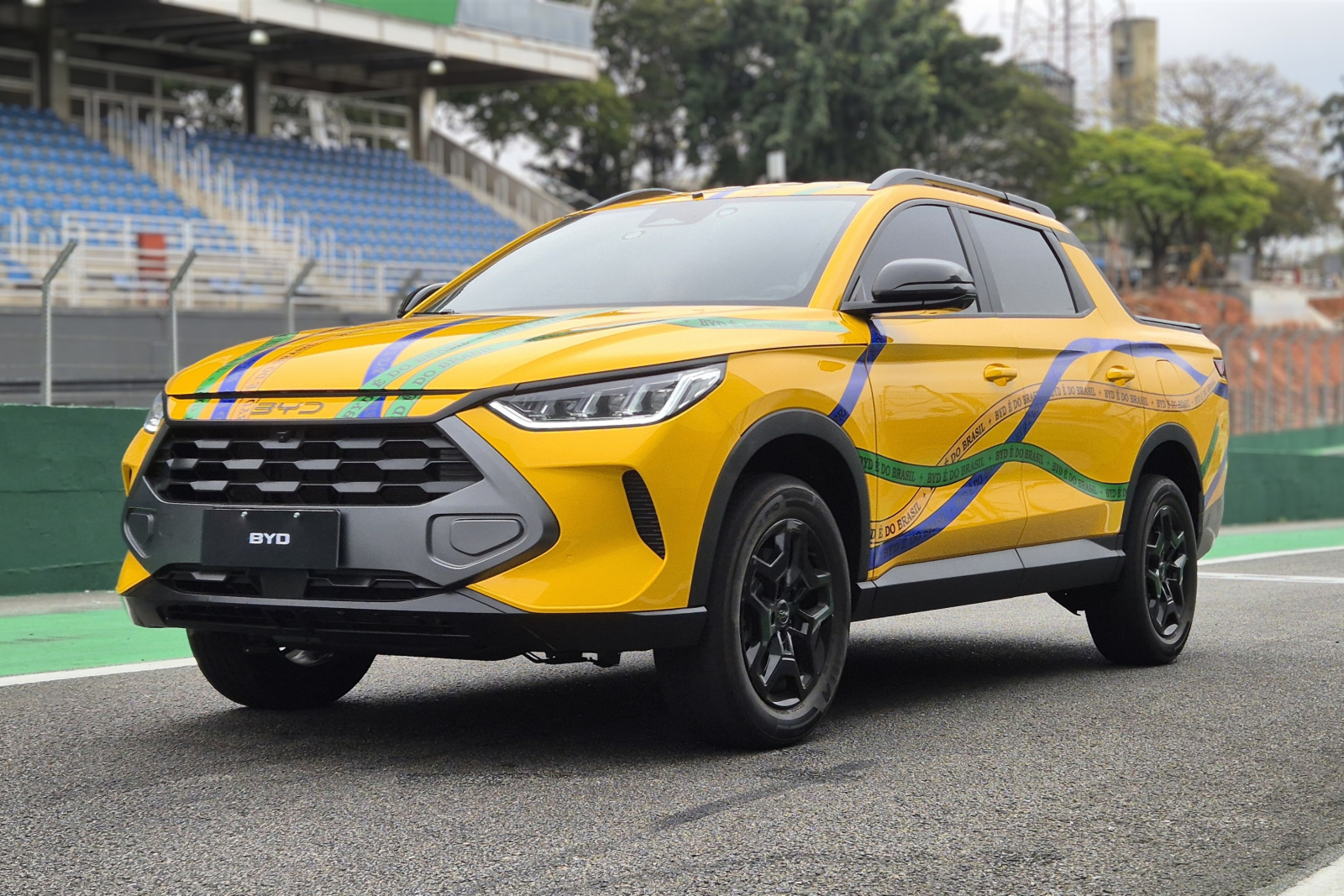 BYD Mako desafia a Fiat Toro: onde a picape brilha e decepciona