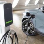 Calcule quanto custa recarregar seu carro elétrico em casa