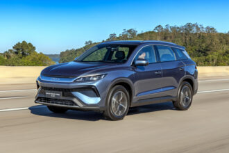 Chega o BYD Song Pro 2027 com visual renovado e híbrido plug-in flex