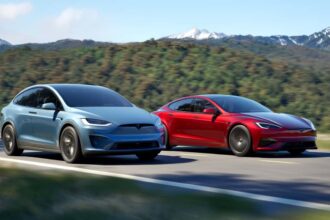 China obriga Tesla a recolher quase 3 milhões de carros por falha