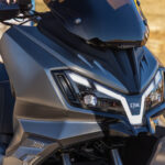 Dafra lança SYM ADXTG 300: scooter aventureira por R$32.990