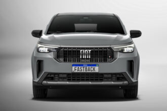 Fiat Fastback 2027 lança versão Smart Drive por R$127.990