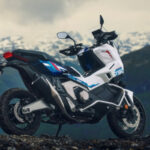 Honda lança X-ADV 2027 no Brasil por R$ 93.500 com novo visual