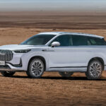 Jaecoo 8 estreia no Brasil em 2027 com híbrido plug-in e 7 lugares