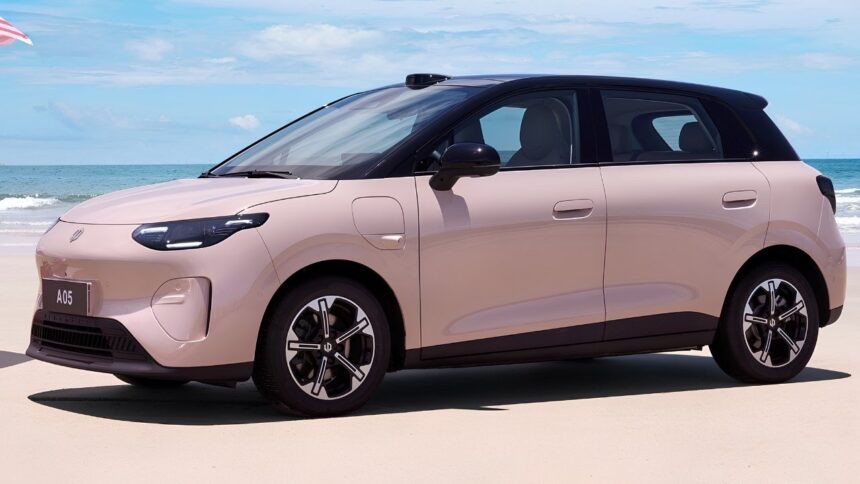 Leapmotor A05 estreia na China por 63.900 yuans e mira rivais