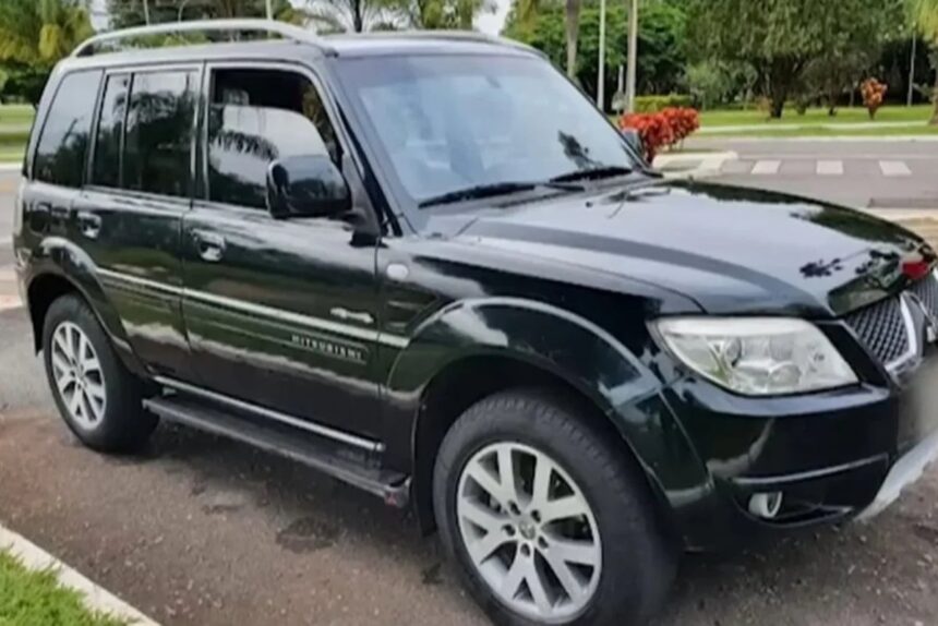 Pajero TR4 de Elize Matsunaga circula na Grande SP e soma R$665 em multas