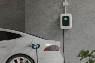 PL quer indenizar até R$500 mil vítimas de acidentes com veículos elétricos