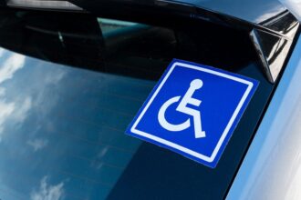 Projeto amplia isenção de IPI para PcD e autistas até R$250 mil
