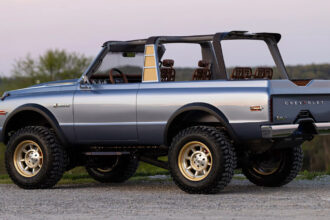 Ringbrothers transforma K5 Blazer 1972 em monstro V8 6,8L de 1.217 cv