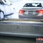 Toyota lança rolo gigante que seca ruas após chuvas