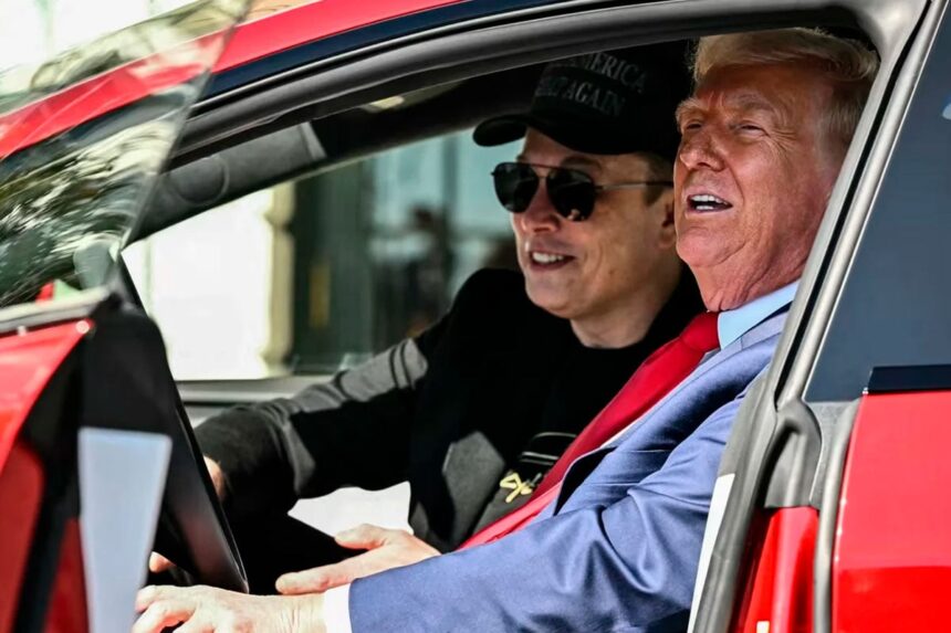 Trump critica receio de autonomia e provoca defensores dos elétricos